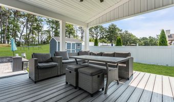 20 Hannah Lee Rd, Barnegat, NJ 08005