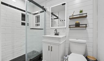 1119 W GLENDALE Ave, Appleton, WI 54914