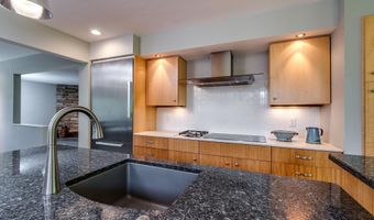 3329 Tally Ho Ln, Madison, WI 53705