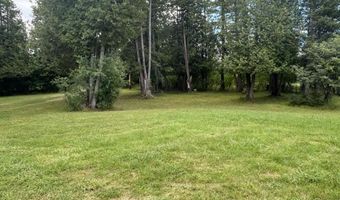 10645 N Main St, Rapid River, MI 49878
