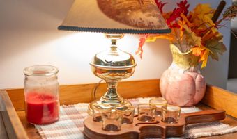 16 SPRUCE HOLLOW Rd, Basye, VA 22810