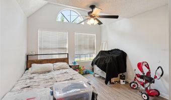 385 WOODSIDE Dr 108, Altamonte Springs, FL 32701