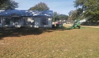 313 Cloverdale Rd, Atmore, AL 36502