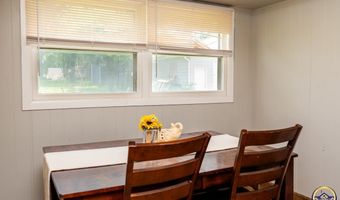151 W 4th St, Auburn, KS 66402