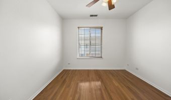 2125 W Concord Ln, Addison, IL 60101