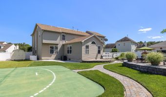 28 Hannah Lee Rd, Barnegat, NJ 08005