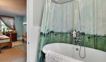 5596 Walnut St, Augusta, MO 63332