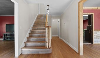 2106 Davie Ln, Camden, SC 29020