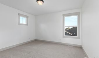 8284 Kettle Oak Dr, Alto, MI 49302