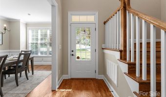 2105 Lanier Ave, Charlotte, NC 28205