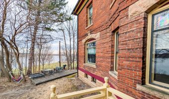 310 N Washington Ave, Albert Lea, MN 56007