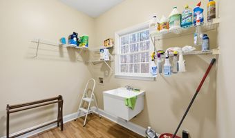 102 River Bottom Cir, Athens, GA 30606