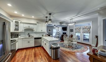 895 Woodlawn Rd UNIT 3, Bardstown, KY 40004