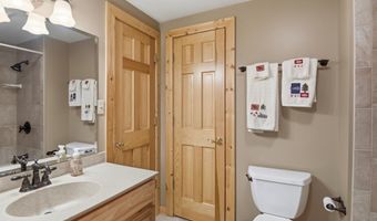10047 SW 101st St, Auburn, KS 66402