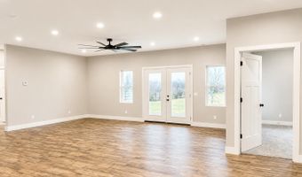 Private Drive 5763, Ava, MO 65608