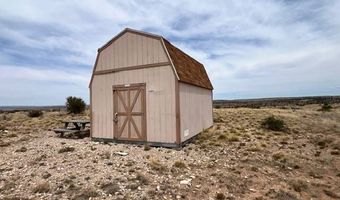 572 Windmill Rd, Carrizozo, NM 88301
