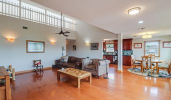 11088 Tahiti St, Bay St. Louis, MS 39520