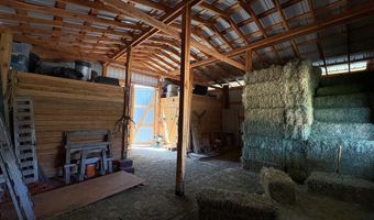 190 Meadow Rd, Challis, ID 83226