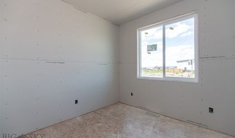 500 Spaniel Ln, Belgrade, MT 59714