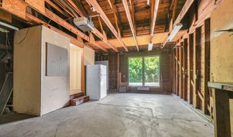 3279 ORIOLE St, Springfield, OR 97477