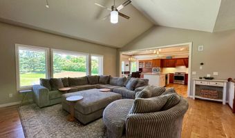 2441 Highland Trl SW, Alexandria, MN 56308
