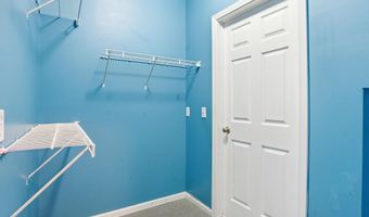 273 Scio Village Ct 243, Ann Arbor, MI 48103
