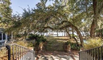 31 Anchorage Way, Beaufort, SC 29902