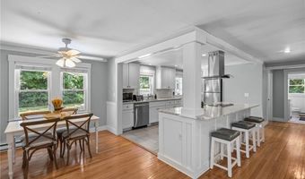 1 Irvings Path, Narragansett, RI 02882