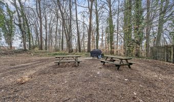 5301 WESTBARD Cir 224, Bethesda, MD 20816