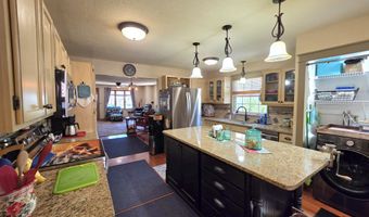 605 N Lincoln St, Aberdeen, SD 57401