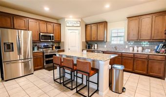 7211 Veal Station Rd, Weatherford, TX 76085