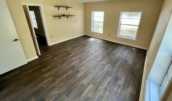 1716 Hatch Pkwy N, Baxley, GA 31513