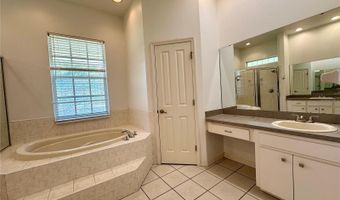 5261 WATERWOOD Dr, Bartow, FL 33830