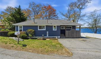 29 E Shore Dr, Coventry, RI 02816