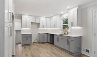 2420 Red Fox Run NW, Acworth, GA 30101