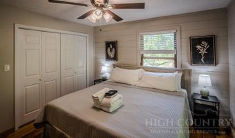 239 Dutch Treat Rd, Banner Elk, NC 28604