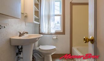 2122 Peake Ave, Cody, WY 82414