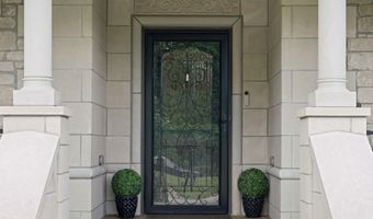 410 Crooked Stick Dr, Bedford, IN 47421