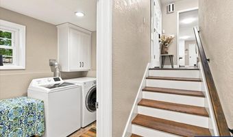733 Laurel Pl NW, Albany, OR 97321
