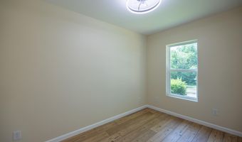215 Sunset Dr, Athens, TN 37303