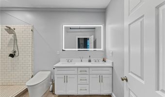 396 Roosevelt Ave, Central Falls, RI 02863