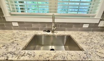 40855 Quinley Ln, Bay Minette, AL 36507