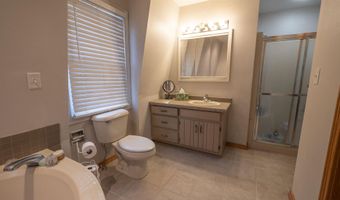 8716 FOUNTAIN GROVE Rd, Amherst, WI 54406