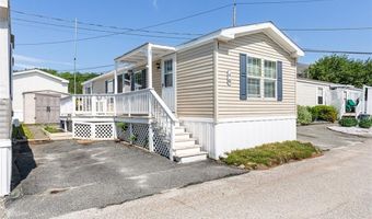 27 Woodward Road 40, Lincoln, RI 02865