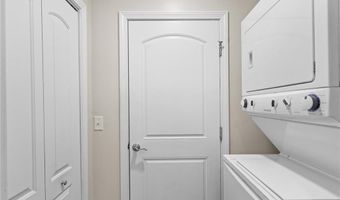 5 Leighas Ln, Coventry, RI 02816