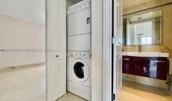 3300 NE 192nd St 1712, Aventura, FL 33180