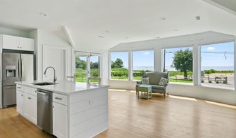 50 Beach View Dr, Stamford, CT 06902