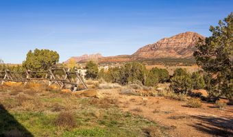 2591 S Desert Dr, Apple Valley, UT 84737