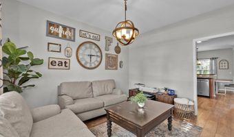 243 Castleton Cir, Boiling Springs, SC 29316