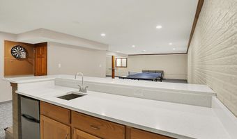 369 Rodeo Dr, Indianapolis, IN 46217